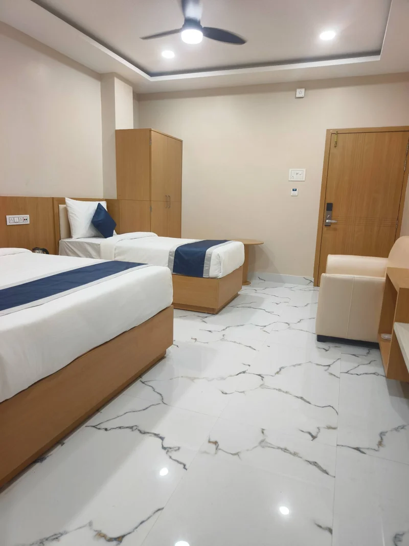 Hotel overview at Hotel Shiny Grand